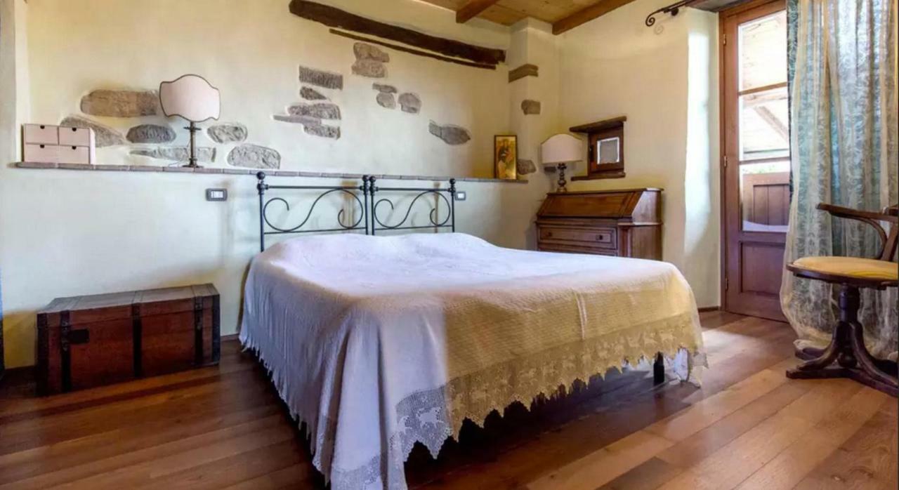 Casa Mazzocchi Vista Su Poppi Villa Exterior photo
